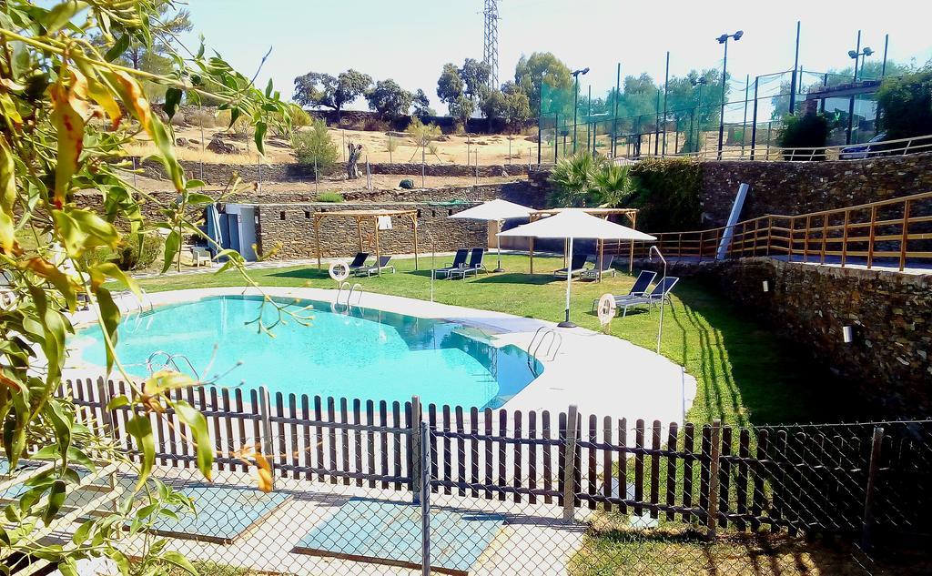 Hotel 4 Estrellas Conventual De Alcantara Buitenkant foto