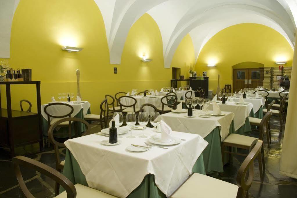 Hotel 4 Estrellas Conventual De Alcantara Buitenkant foto